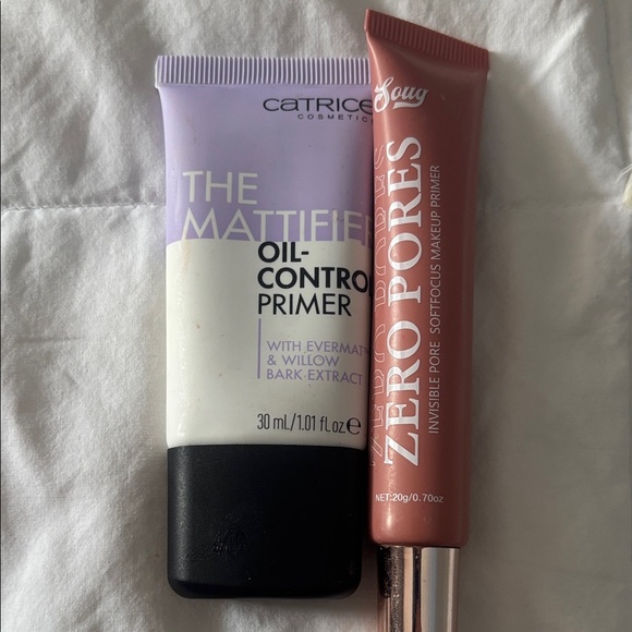 Makeup Bundle - Picture 4 of 5